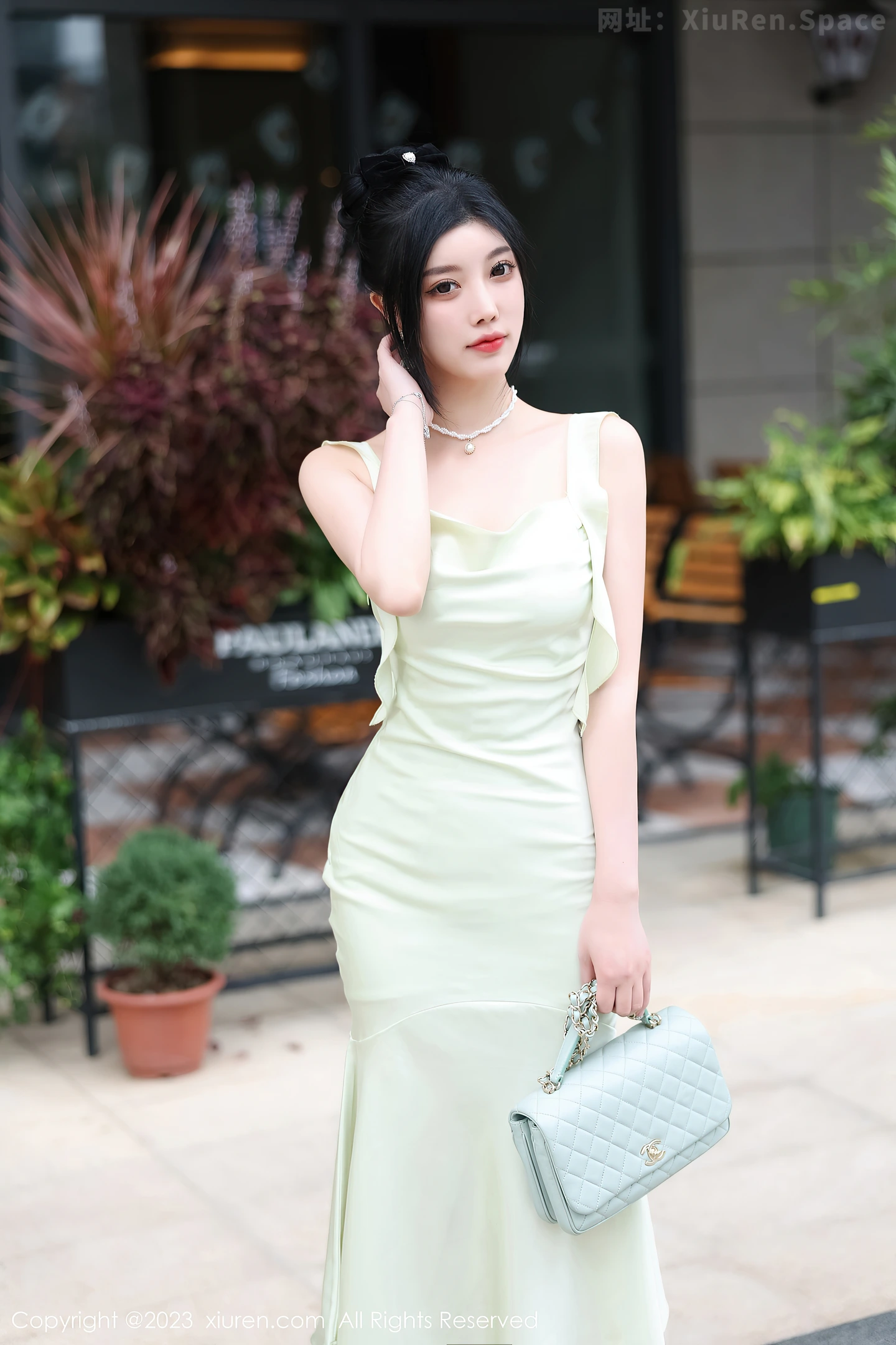 图片[6]-[XiuRen秀人网]VOL.7410 女神杨晨晨Yome淡绿连衣长裙+轻透薄纱情趣旗袍惹火诱惑写真82P-秀人网官方网站